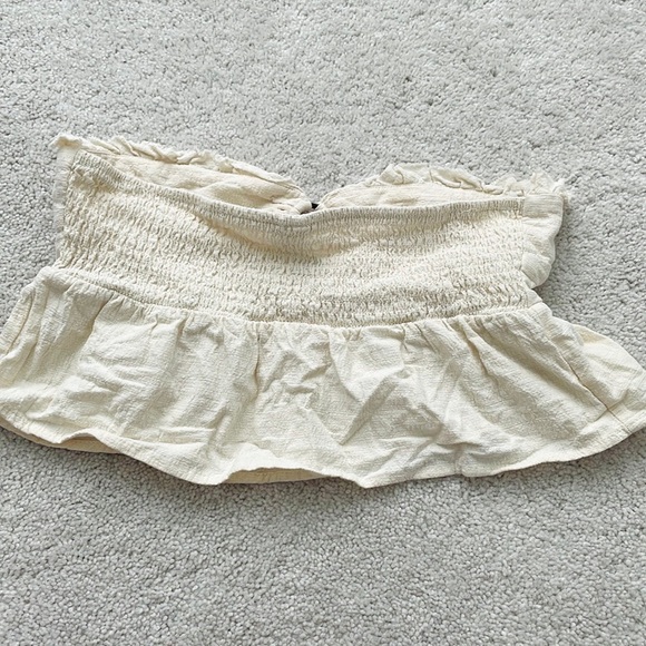 Cream bandeau ruffle top - Picture 5 of 6
